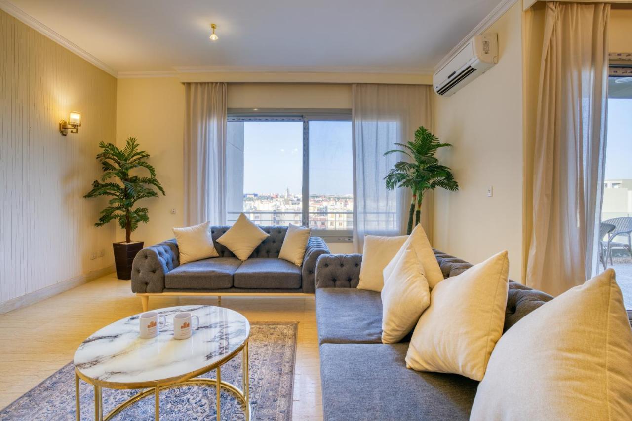 The Suites Near Auc By Elegant Kair Zewnętrze zdjęcie
